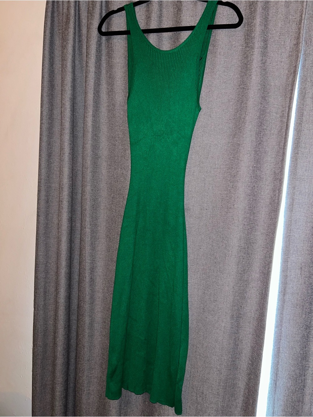 Women’s Ribbed Sleeveless Knit Maxi Dress in Green